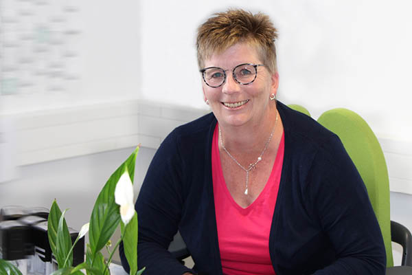 Gertrud Hoffmann, Mitarbeiterin Sachbearbeitung APT Prothesen