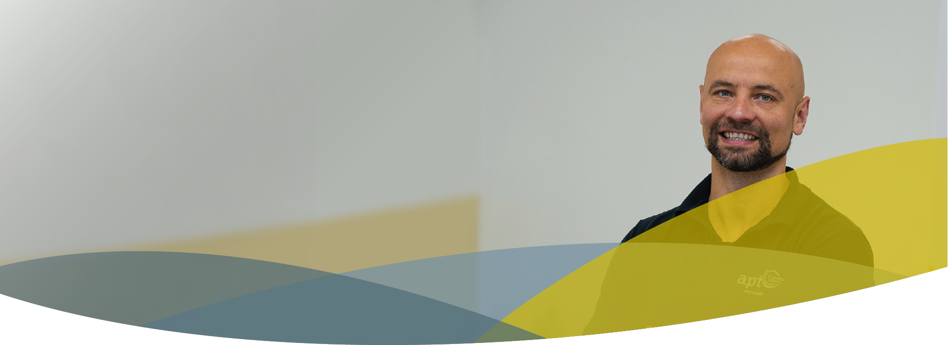 Headerbild für Erfahrungsbericht von Peter Penner, Inhaber der APT-Prothesen Filialen Löhne und Bad Lippspringe