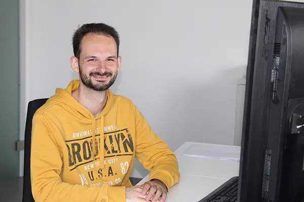 Lucas Sternberg, Buchhaltung der APT Service Zentrale im Westerwald